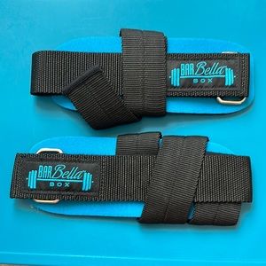 BarBella box power lifting straps with neoprene